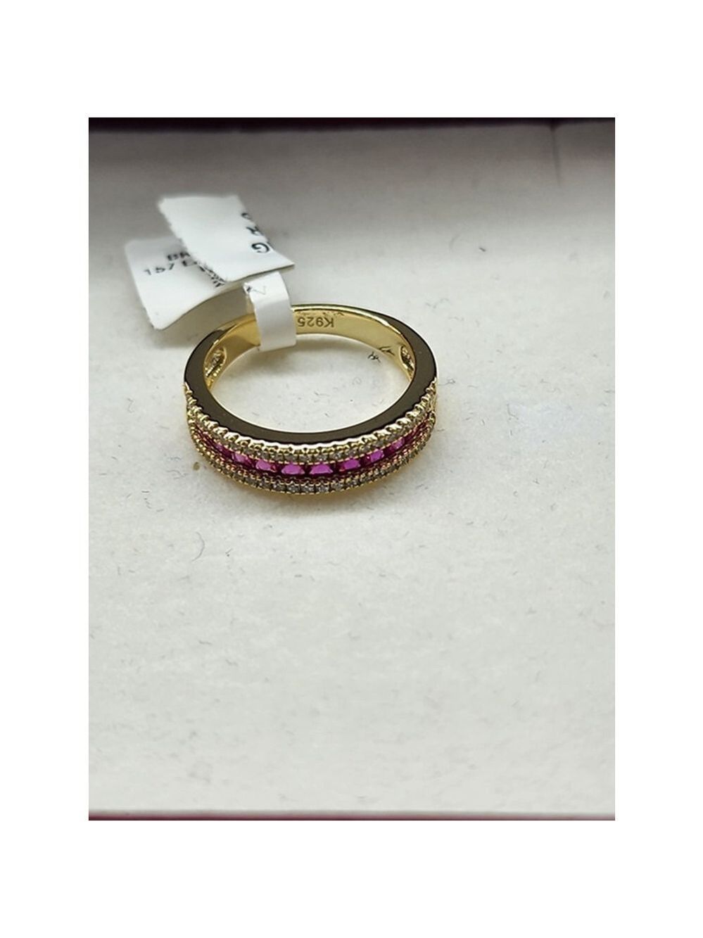 Beautiful 925 Sterling Silver Ring with Pink Gemstones – Brand New